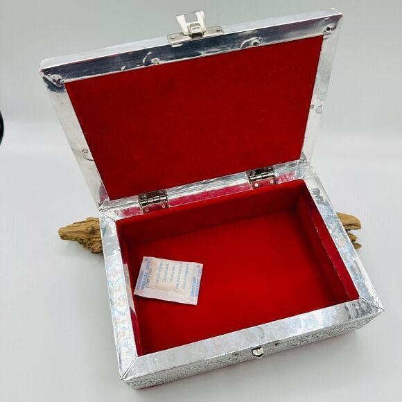 Buddha Embossed Aluminium Oxidized Jewellery Box - Picture 2 of 6